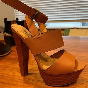Steve Madden heels